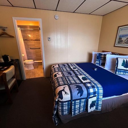 Riviera Motel Mackinaw City Ngoại thất bức ảnh