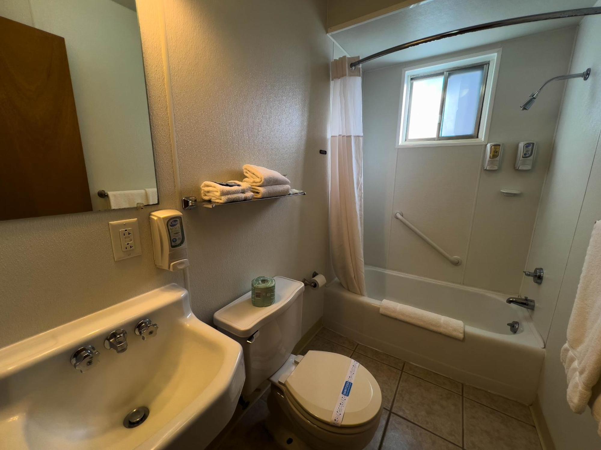 Riviera Motel Mackinaw City Ngoại thất bức ảnh