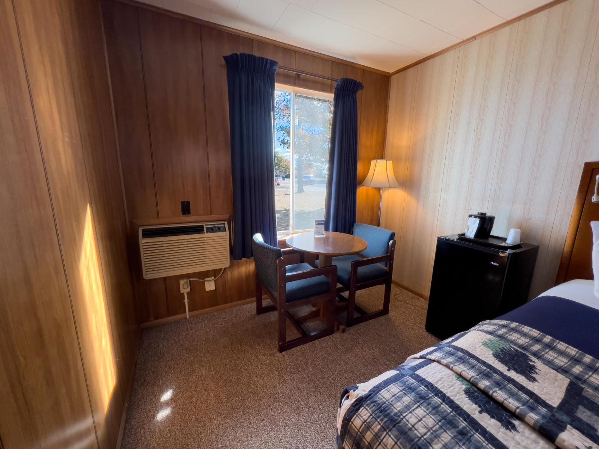 Riviera Motel Mackinaw City Ngoại thất bức ảnh