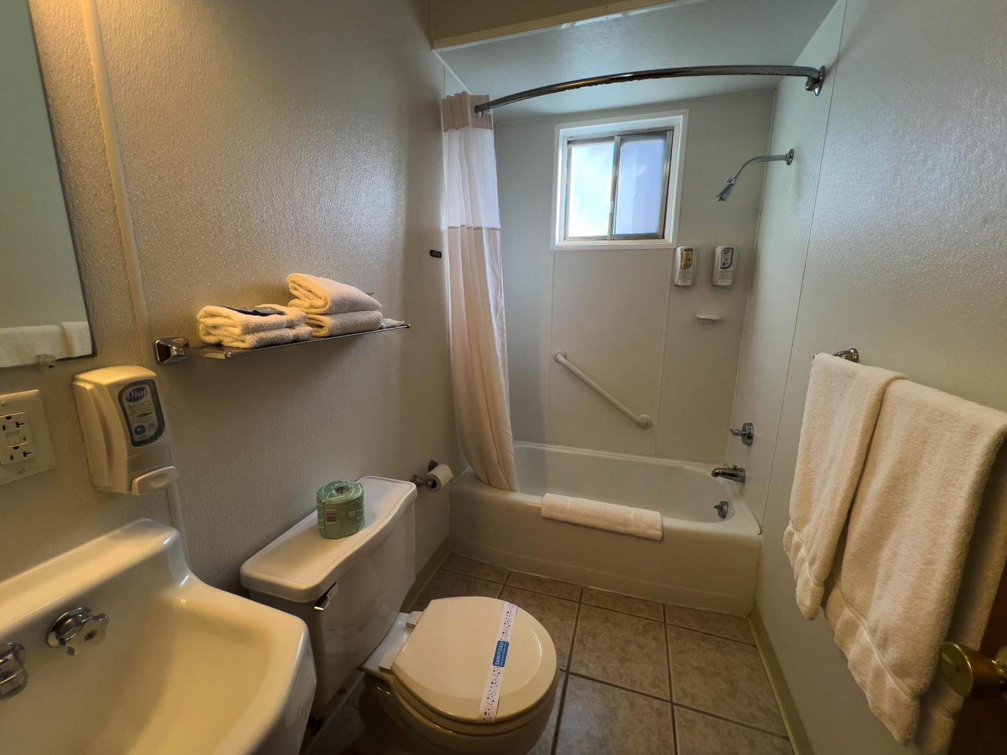 Riviera Motel Mackinaw City Ngoại thất bức ảnh