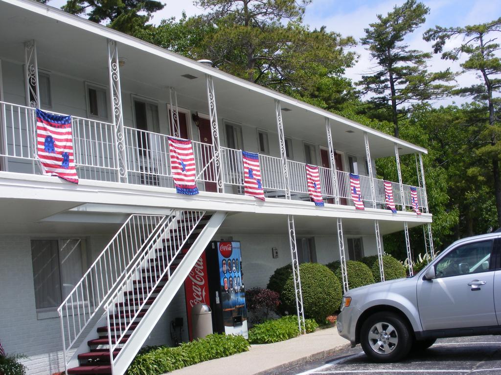 Riviera Motel Mackinaw City Ngoại thất bức ảnh