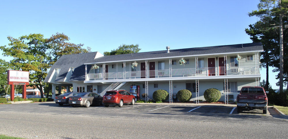 Riviera Motel Mackinaw City Ngoại thất bức ảnh