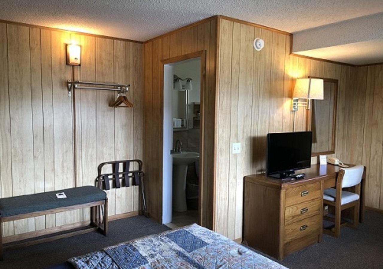 Riviera Motel Mackinaw City Ngoại thất bức ảnh